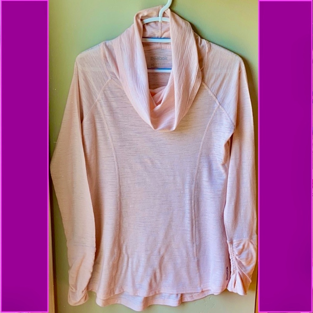 Reebok Fitted Sweatshirt Thumbholes Light Pink M